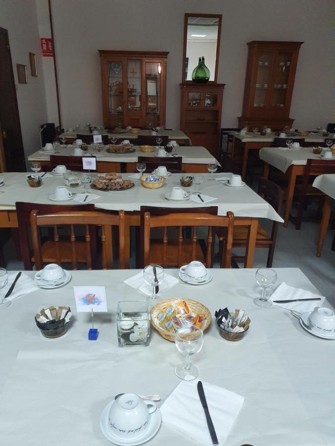 Hostal San Cristobal - Pontedeume Ngoại thất bức ảnh