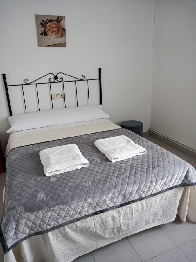 Hostal San Cristobal - Pontedeume Ngoại thất bức ảnh