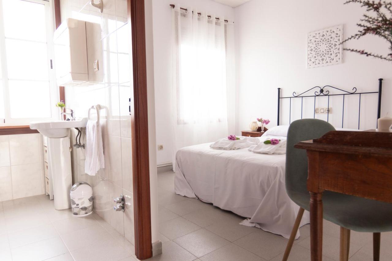 Hostal San Cristobal - Pontedeume Ngoại thất bức ảnh